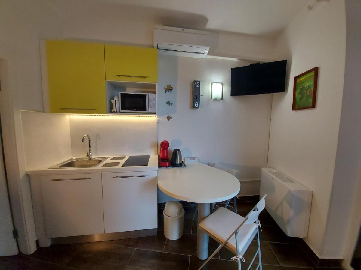 Apartma Viktorija Portorož Exteriör bild