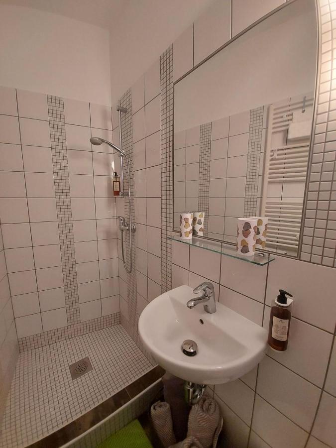Apartma Viktorija Portorož Exteriör bild